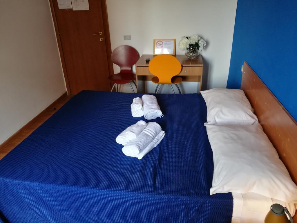 Ares Rooms روما الغرفة الصورة